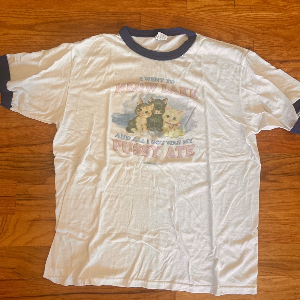 Buggirl 200 Brand Meow Lake Cat T-Shirt